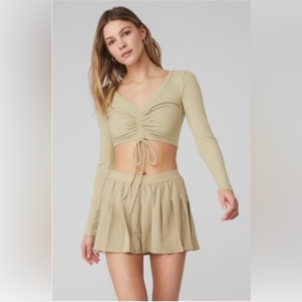 ALO Yoga Ribbed Cinched Cropped Long Sleeve Top California Sand XS NWOT